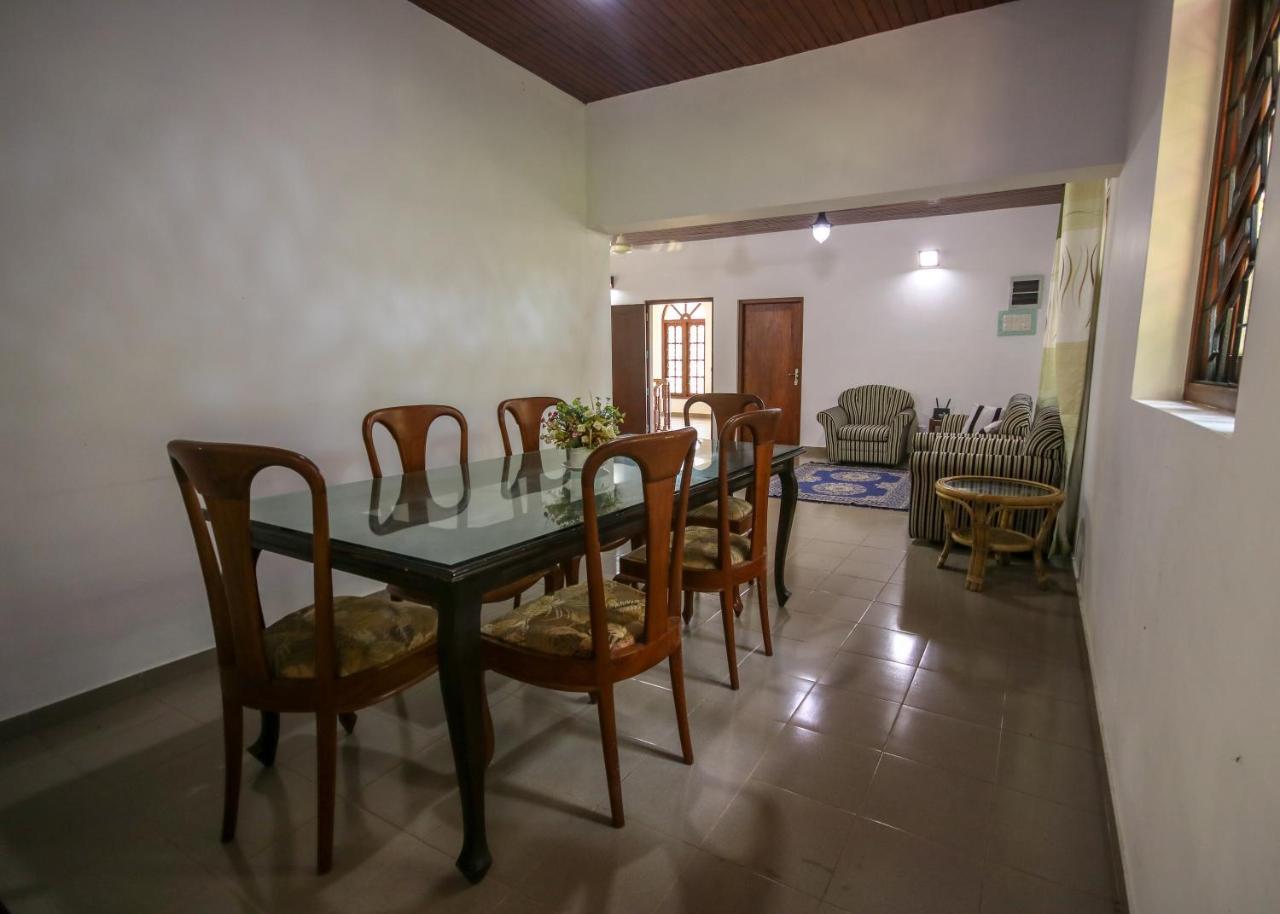 Villa Green White Unawatuna Exteriör bild