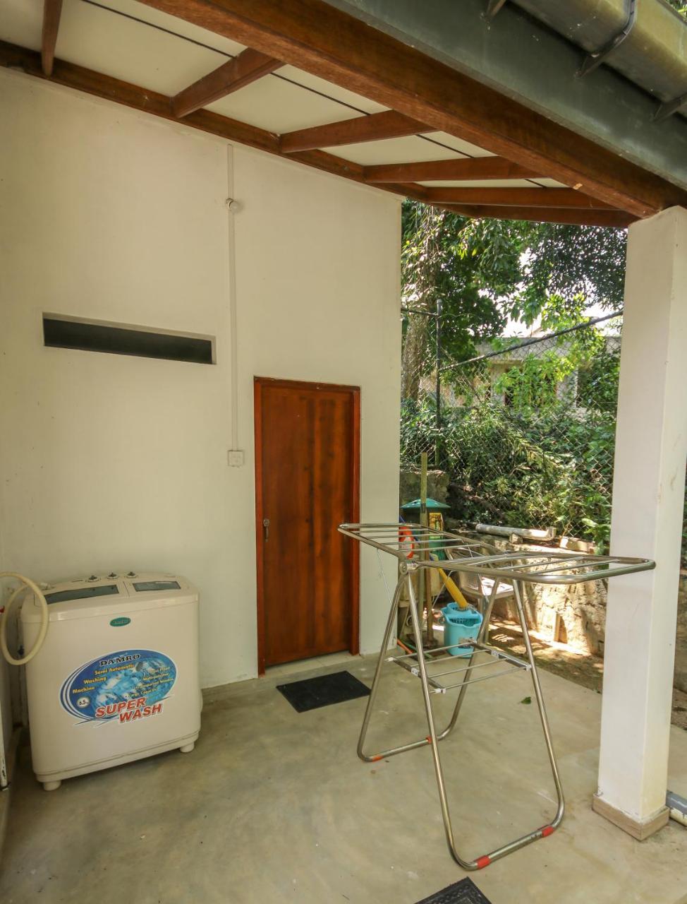Villa Green White Unawatuna Exteriör bild